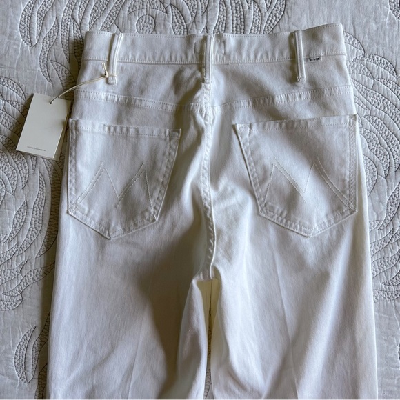 NWT - MOTHER - The Hustler Ankle Fray Jean - Glass Slipper - Picture 12 of 15